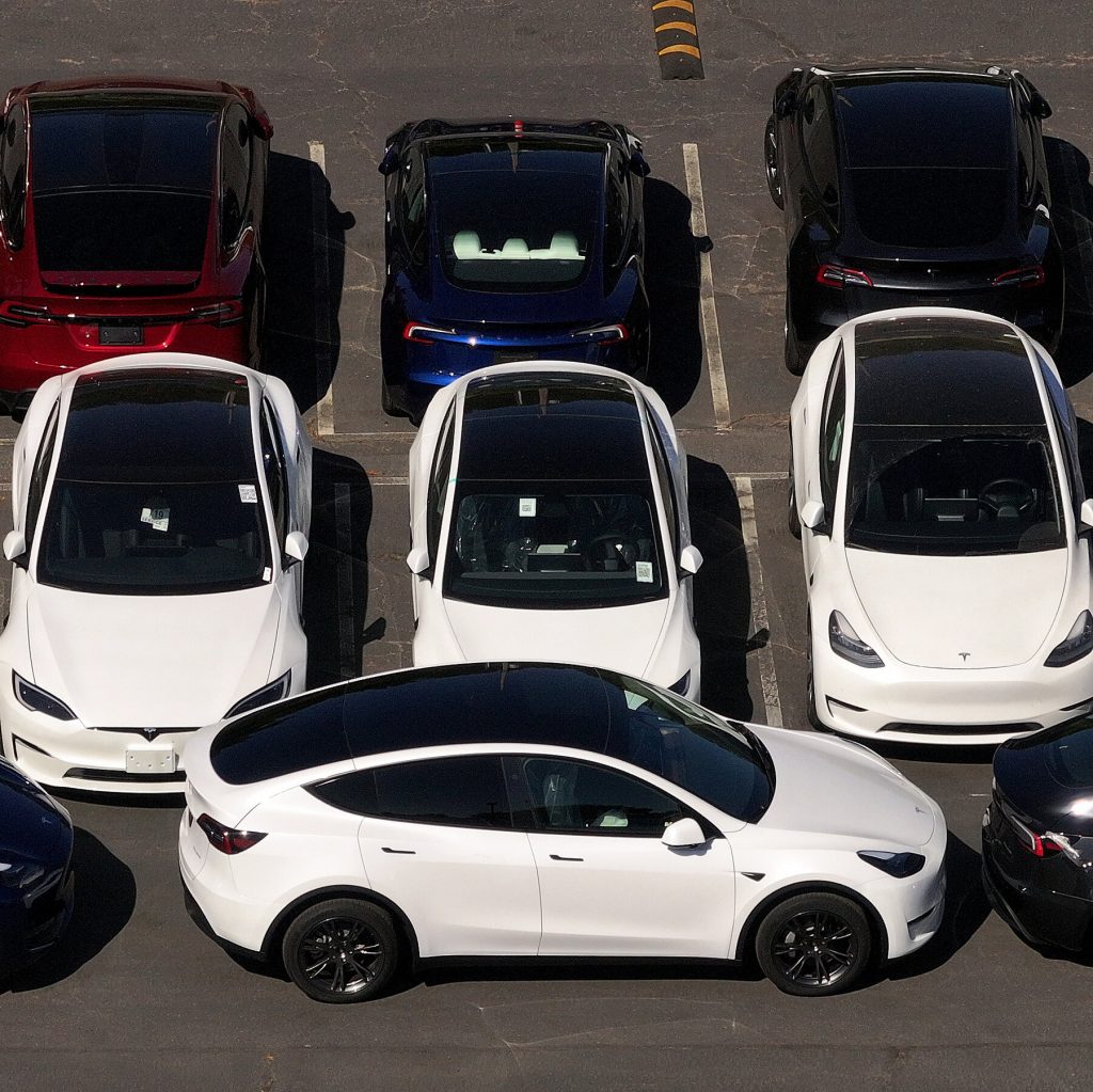 Tesla Sales Increase, Suggesting Electric Car Demand Is Rebounding